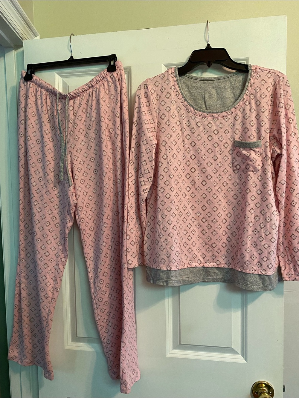 Cuddl Duds Pink Printed Long-Sleeve Pajama Set with Gray Trim